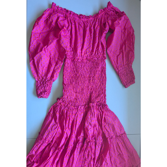 NWT Alexis Thalssa Off The Shoulder Shirred Maxi Dress Size S Fuchsia Dot #2A451 - Picture 5 of 10